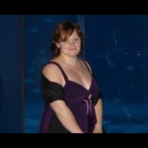 Meet your Posher, Briana - Picture 6 of 8